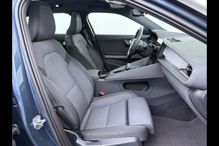 Polestar 2 408PK AWD Long Range Pano-Dak 360°Camera Dual Motor 78kWh SOH 93% Trekhaak Adap.Cruise HarmanKardon®-Audio Apple Carplay Android Elek.Achterklep/Stoelen Lmv 19" Google Maps Keyless Led Origineel Nederlandse Auto Dealeronderhouden 4WD