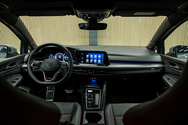 Volkswagen Golf 2.0 TSI GTI