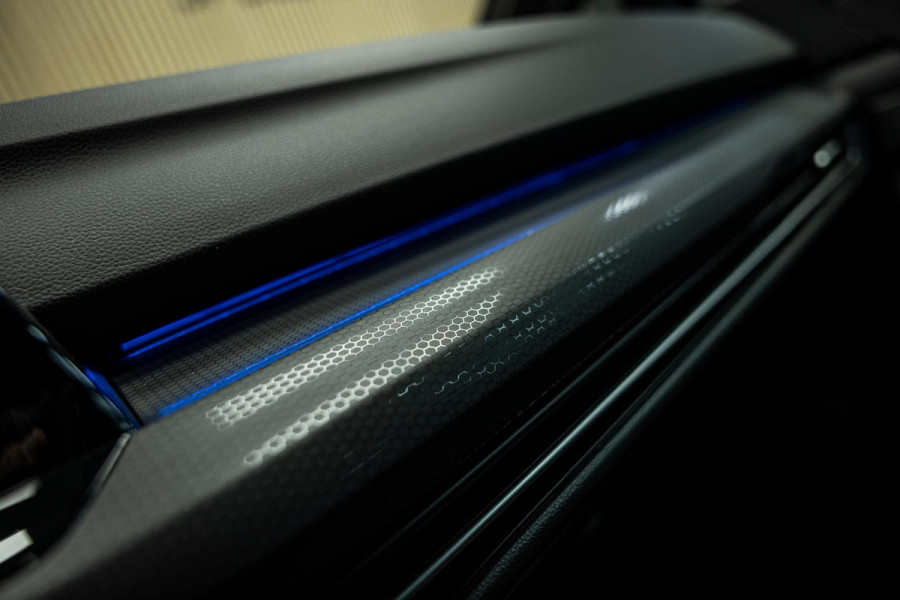 Volkswagen Golf 2.0 TSI GTI