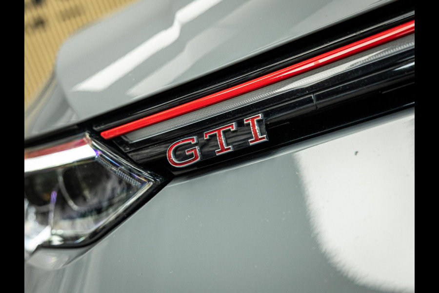 Volkswagen Golf 2.0 TSI GTI