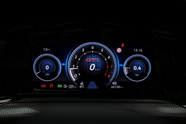 Volkswagen Golf 2.0 TSI GTI