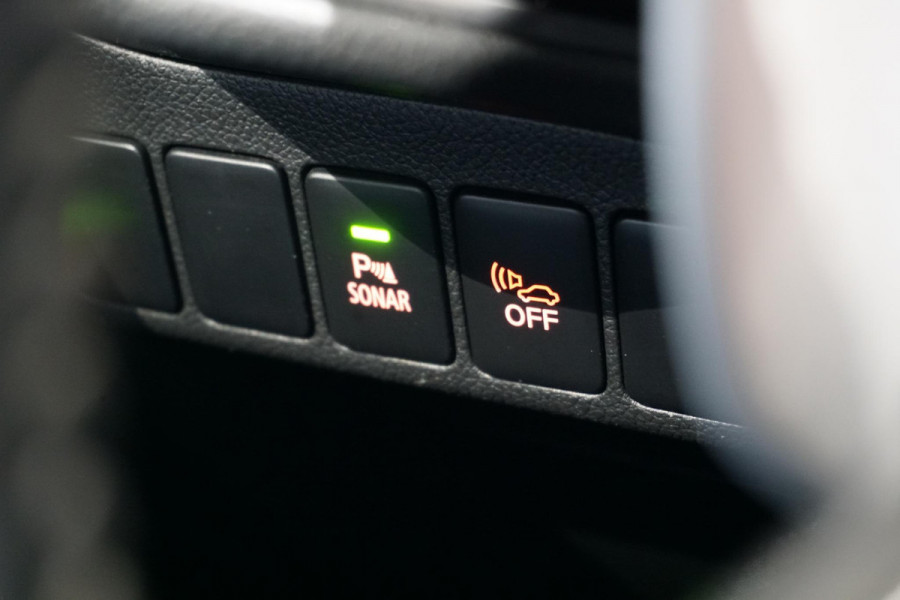 Mitsubishi Outlander 2.4 PHEV Pure + TREKHAAK / CARPLAY / CAMERA / STOELVERWARMING /