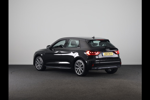 Audi A1 Sportback 25 TFSI S edition 95pk | Parkeerhulp plus | Automatische airco | Navigatie via App | 17 inch lichtmetalen velgen | Dak in contrast kleur