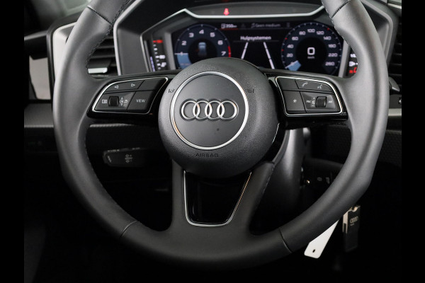 Audi A1 Sportback 25 TFSI S edition 95pk | Parkeerhulp plus | Automatische airco | Navigatie via App | 17 inch lichtmetalen velgen | Dak in contrast kleur
