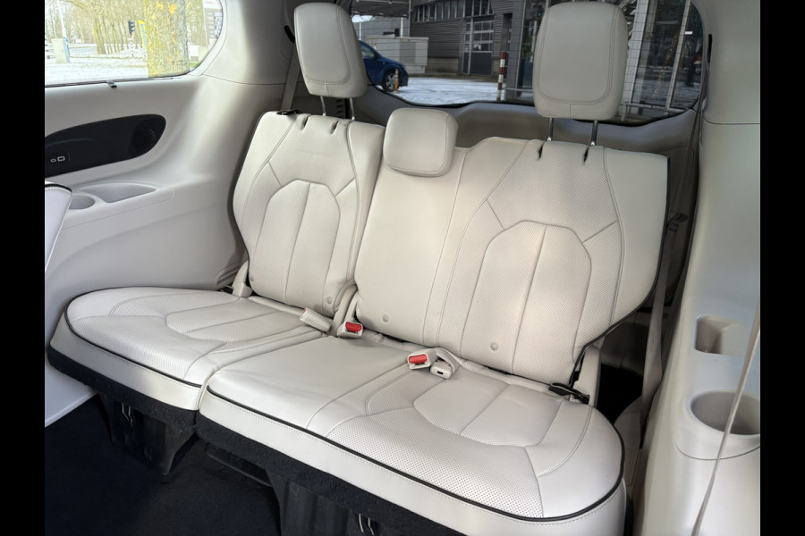 Chrysler Pacifica 3.6 V6 Hybrid PHEV LIMITED