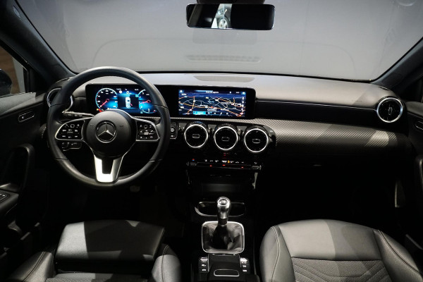 Mercedes-Benz A-Klasse 180 136PK + WIDE SCREEN / CAMERA / STOELVERWARMING /