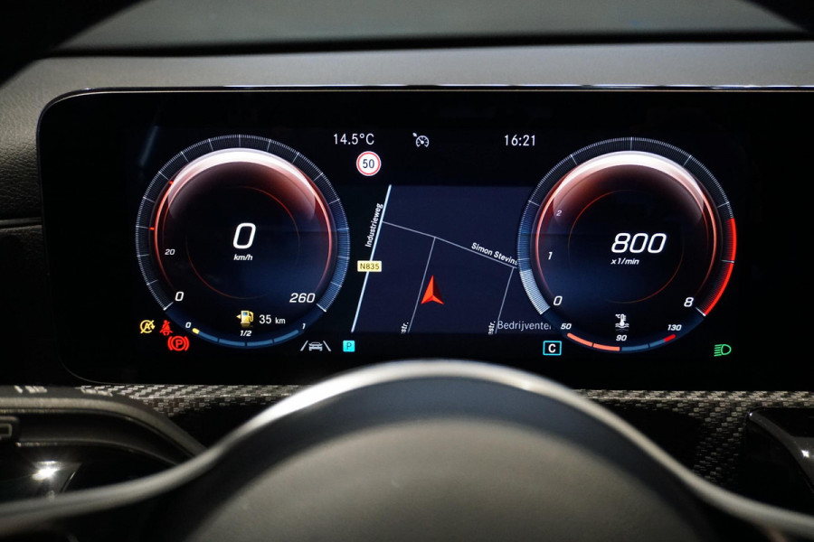 Mercedes-Benz A-Klasse 180 136PK + WIDE SCREEN / CAMERA / STOELVERWARMING /