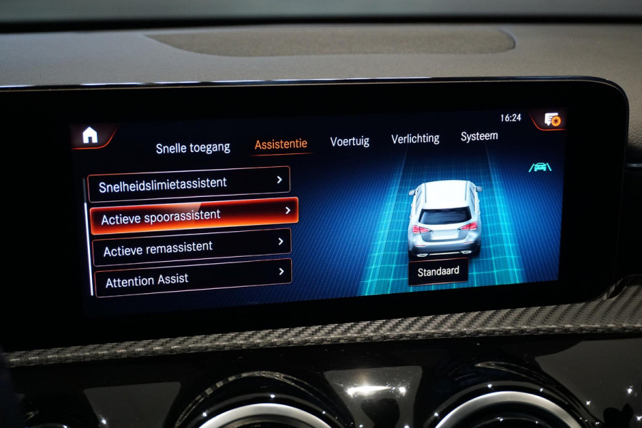 Mercedes-Benz A-Klasse 180 136PK + WIDE SCREEN / CAMERA / STOELVERWARMING /