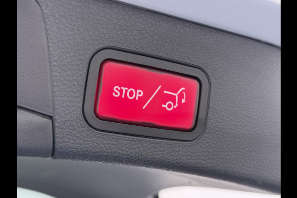 Mercedes-Benz C-Klasse Estate 180T AUT-9 157PK Premium Plus Trekhaak Adap.Cruise Distronic Plus Navi Ecc Pdc Led Stoelverwarming Elek.Stoelen Elek.Achterklep Isofix Lmv 19" Bluetooth