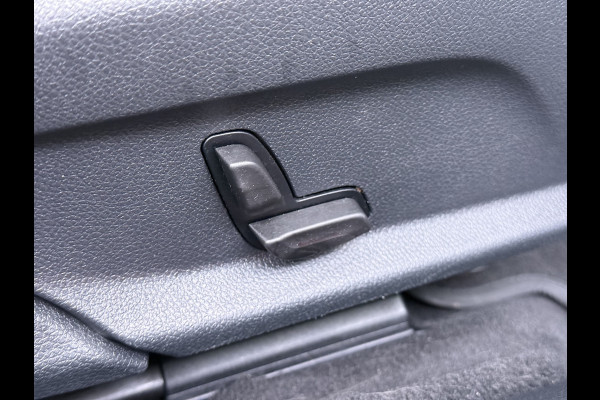 Mercedes-Benz C-Klasse Estate 180T AUT-9 157PK Premium Plus Trekhaak Adap.Cruise Distronic Plus Navi Ecc Pdc Led Stoelverwarming Elek.Stoelen Elek.Achterklep Isofix Lmv 19" Bluetooth