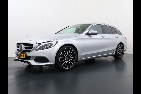 Mercedes-Benz C-Klasse Estate 180T AUT-9 157PK Premium Plus Trekhaak Adap.Cruise Distronic Plus Navi Ecc Pdc Led Stoelverwarming Elek.Stoelen Elek.Achterklep Isofix Lmv 19" Bluetooth
