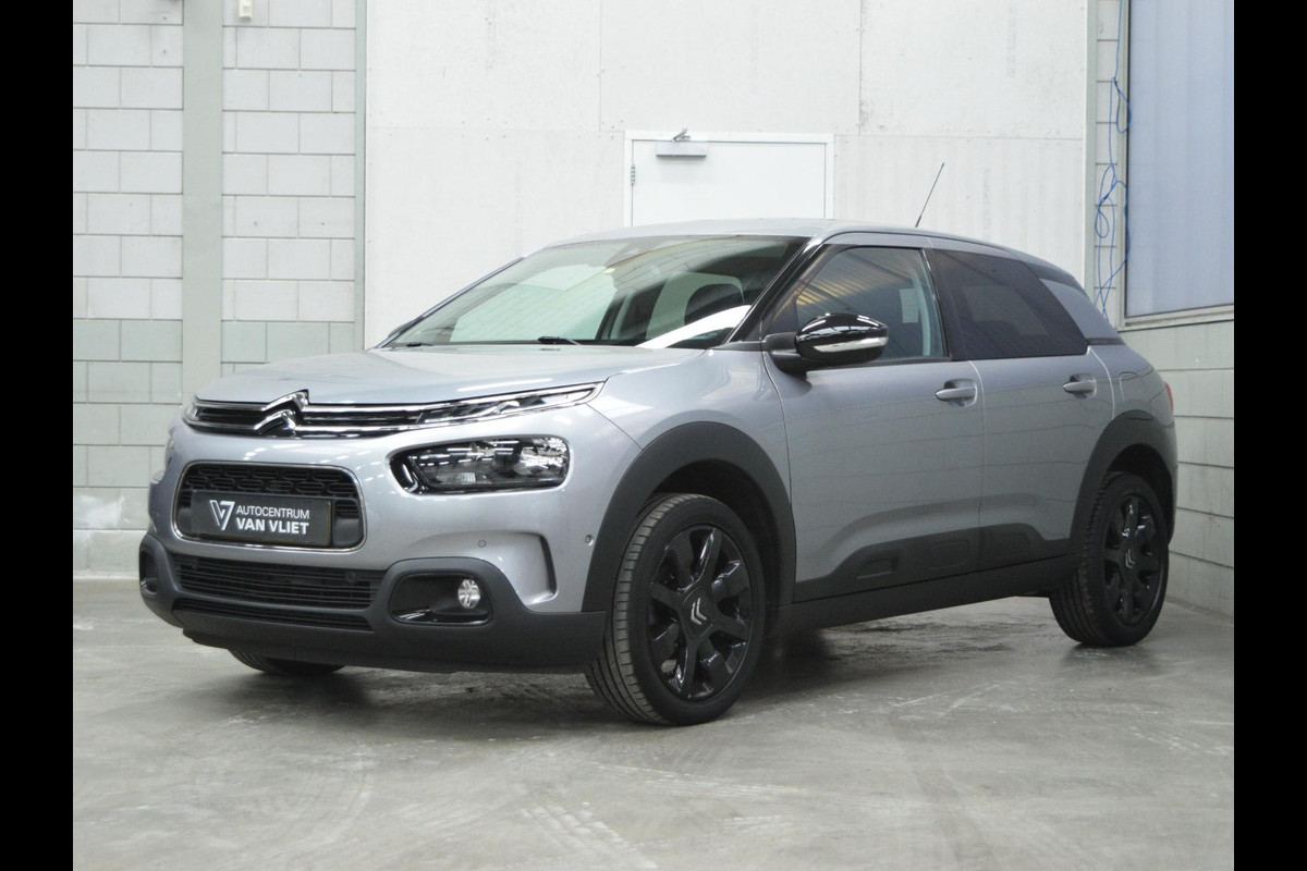 Citroën C4 Cactus 1.2 PureTech Shine TREKHAAK | NAVIGATIE & CARPLAY | CAMERA MET SENSOREN | E.C.C. |