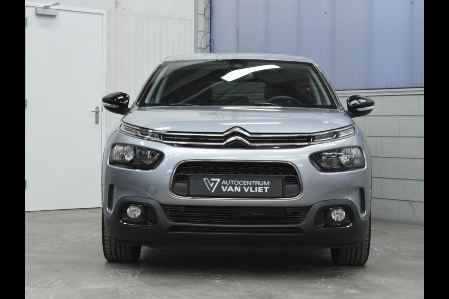 Citroën C4 Cactus 1.2 PureTech Shine TREKHAAK | NAVIGATIE & CARPLAY | CAMERA MET SENSOREN | E.C.C. |