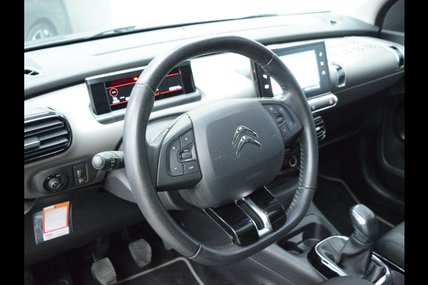 Citroën C4 Cactus 1.2 PureTech Shine TREKHAAK | NAVIGATIE & CARPLAY | CAMERA MET SENSOREN | E.C.C. |
