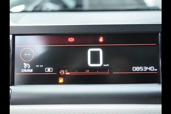 Citroën C4 Cactus 1.2 PureTech Shine TREKHAAK | NAVIGATIE & CARPLAY | CAMERA MET SENSOREN | E.C.C. |