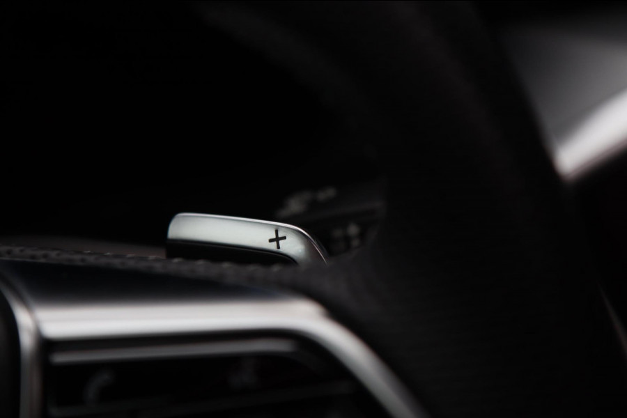 Audi A6 Avant 55 TFSI e 3x S Line Quattro Competition / PANO / MEMORY / B&O / KEYLESS / CAMERA