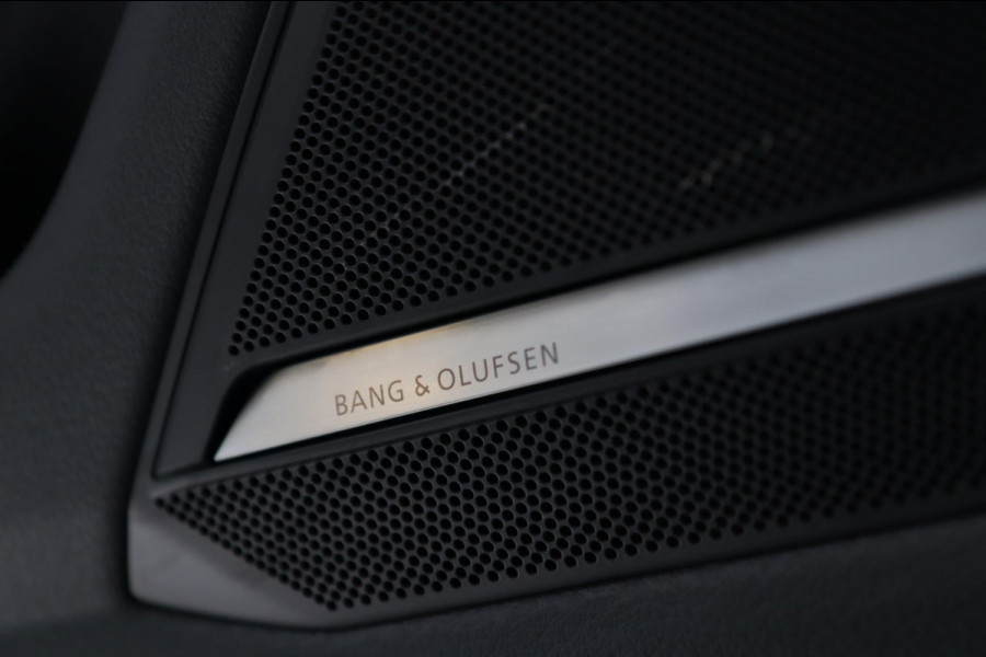 Audi A6 Avant 55 TFSI e 3x S Line Quattro Competition / PANO / MEMORY / B&O / KEYLESS / CAMERA