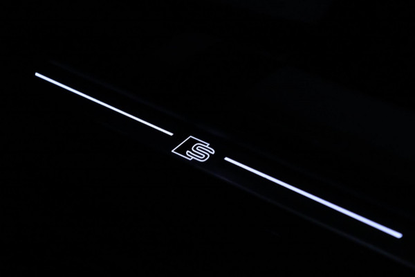 Audi A6 Avant 55 TFSI e 3x S Line Quattro Competition / PANO / MEMORY / B&O / KEYLESS / CAMERA