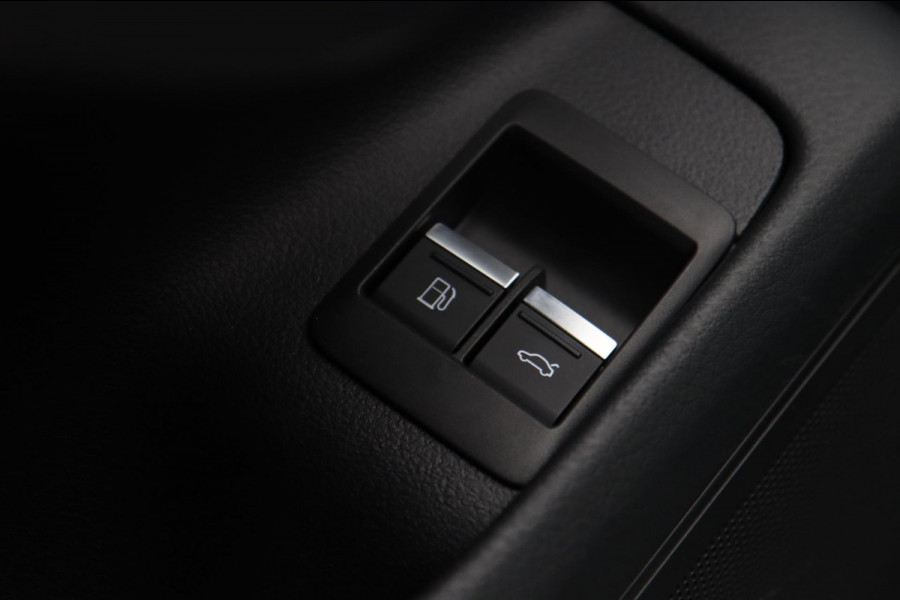 Audi A6 Avant 55 TFSI e 3x S Line Quattro Competition / PANO / MEMORY / B&O / KEYLESS / CAMERA