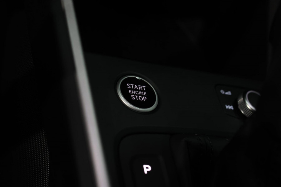 Audi A1 Sportback 35 TFSI S-Line *Led*Keyless*Carplay*Stoelverwarming*