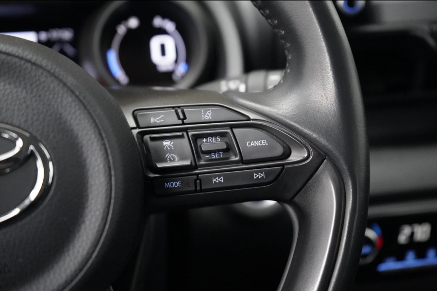 Toyota Yaris 1.5 Hybrid Dynamic | AIRCO | ACC | LANE-ASSiST | CAMERA