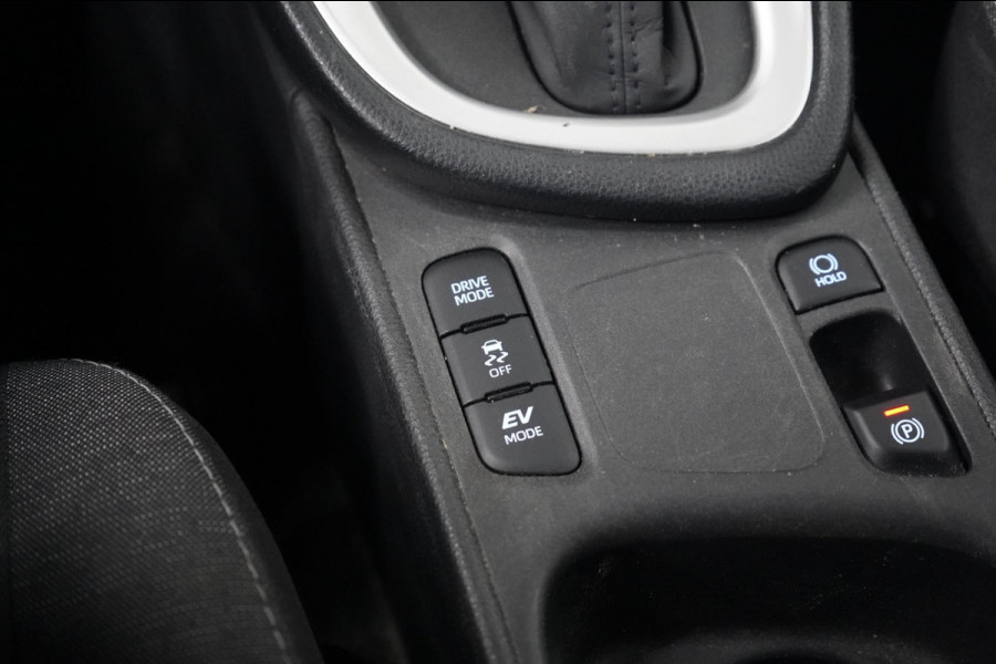Toyota Yaris 1.5 Hybrid Dynamic | AIRCO | ACC | LANE-ASSiST | CAMERA