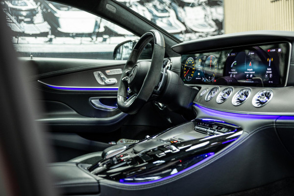 Mercedes-Benz AMG GT 4-Door Coupe AMG 63 S 4MATIC+ Premium Vol uitgevoerde AMG GT met een totaal vermogen van 843pk