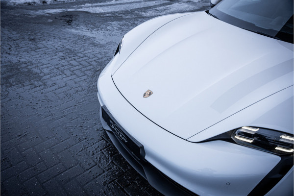 Porsche Taycan Performance 84 kWh - Origineel NL | Panorama | Sport Chrono + | Bose | Memory | Lift