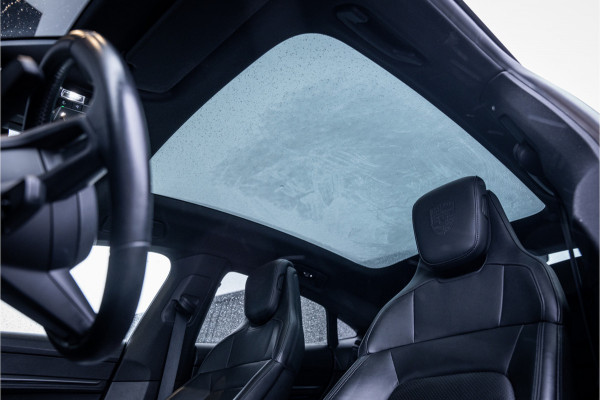 Porsche Taycan Performance 84 kWh - Origineel NL | Panorama | Sport Chrono + | Bose | Memory | Lift