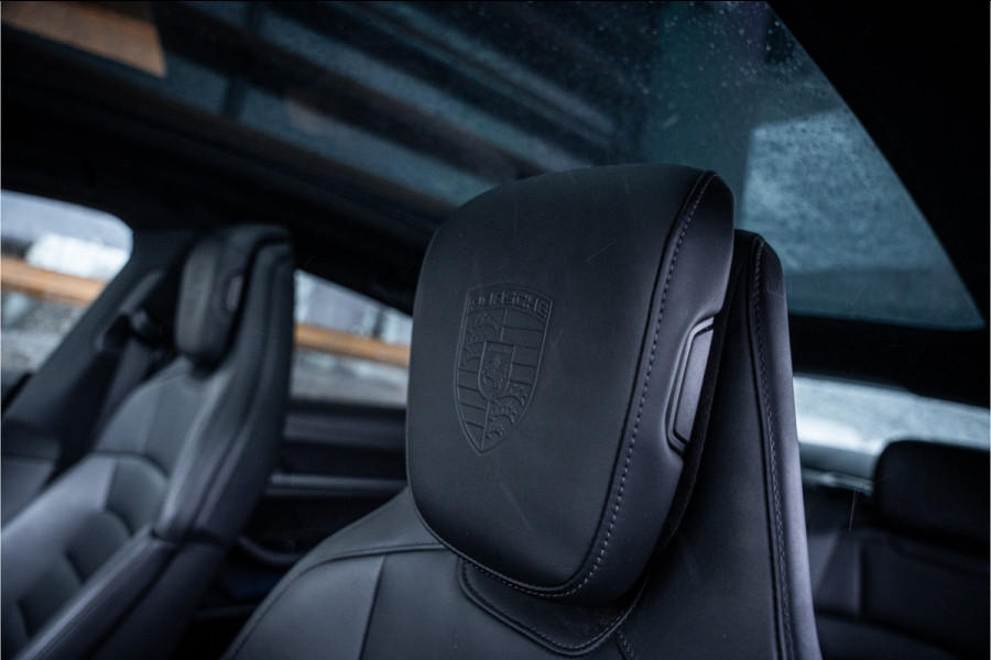 Porsche Taycan Performance 84 kWh - Origineel NL | Panorama | Sport Chrono + | Bose | Memory | Lift