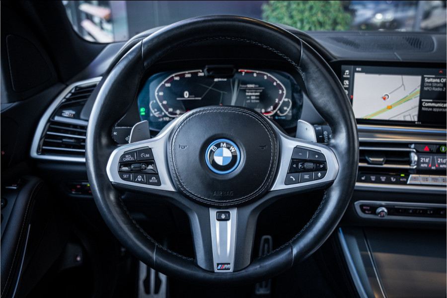 BMW X5 xDrive45e High Executive - M Sport | Dravitgrau | Kuipstoelen | Panorama | Memory