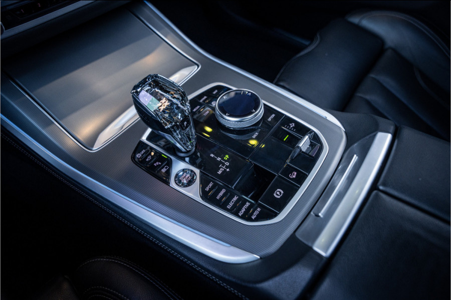 BMW X5 xDrive45e High Executive - M Sport | Dravitgrau | Kuipstoelen | Panorama | Memory