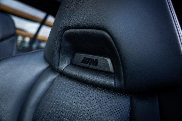 BMW X5 xDrive45e High Executive - M Sport | Dravitgrau | Kuipstoelen | Panorama | Memory