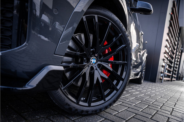 BMW X5 xDrive45e High Executive - M Sport | Dravitgrau | Kuipstoelen | Panorama | Memory