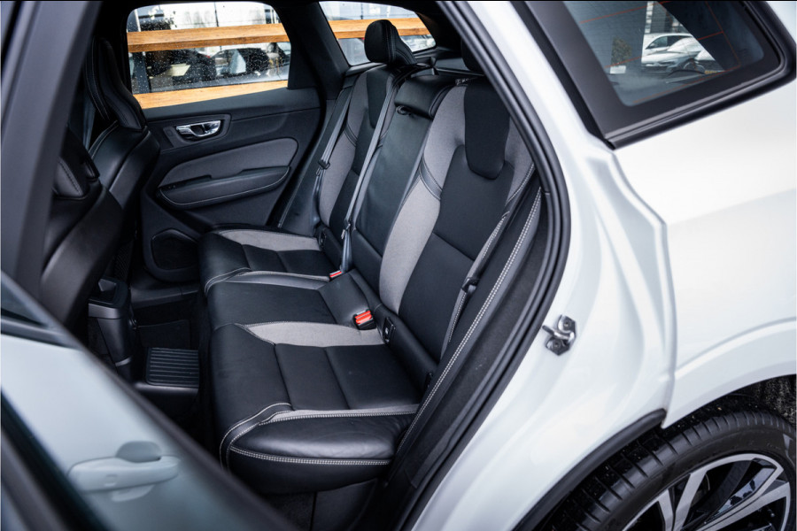 Volvo XC60 2.0 Recharge T8 AWD R-Design - Luchtvering | Panorama | H&K | Memory | 360 Camera