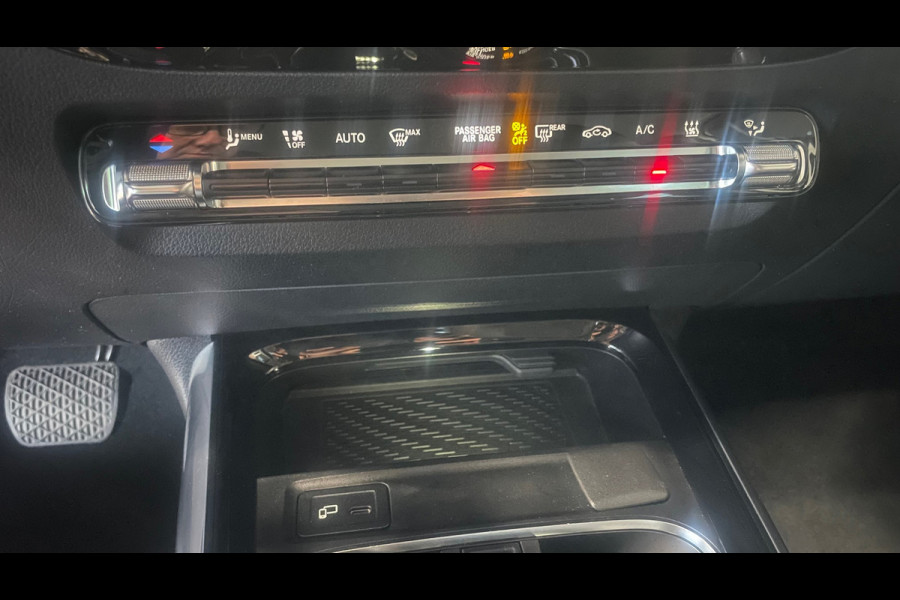 Mercedes-Benz B-Klasse 250 e Business Line, Navigatie, Climate control, Camera, Cruise control, Lichtmetaal.