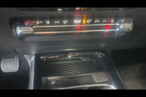 Mercedes-Benz B-Klasse 250 e Business Line, Navigatie, Climate control, Camera, Cruise control, Lichtmetaal.