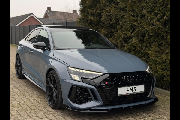 Audi RS3 Limousine 2.5 TFSI Quattro CarPlay Panorama