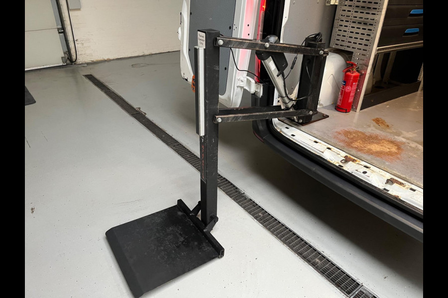 Mercedes-Benz Sprinter SERVICEWAGEN 314 2.2 CDI 140PK euro6 L1H1 Sortimo inrichting, 2xschuifdeur, M-bux, Laadkraan RIJKLAARPRIJS!