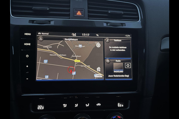 Volkswagen e-Golf e-Golf SOH 91% | Warmtepomp | Origineel NL (NAP) | Virtual Dashboard | Camera | Adaptieve Cruise Control | Keurig Onderhouden | Rijklaar Geleverd!  12 Mnd BOVAG garantie |