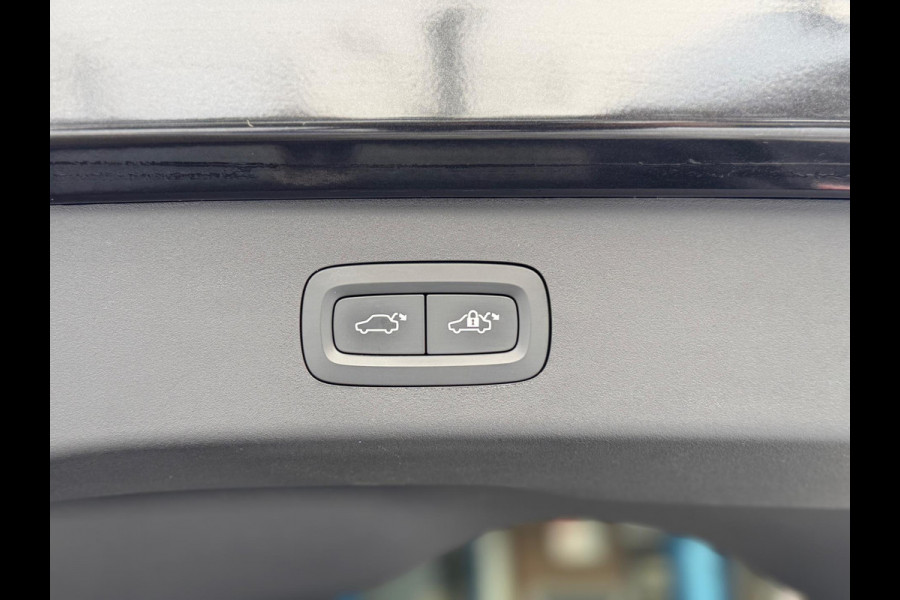 Lynk & Co 01 1.5 Zwart AUT NAVI CAMERA LM NAP 1e Eig!