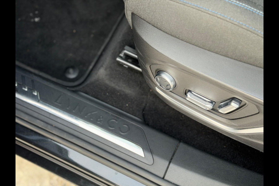 Lynk & Co 01 1.5 Zwart AUT NAVI CAMERA LM NAP 1e Eig!