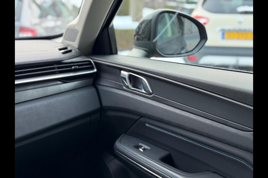 Lynk & Co 01 1.5 Zwart AUT NAVI CAMERA LM NAP 1e Eig!