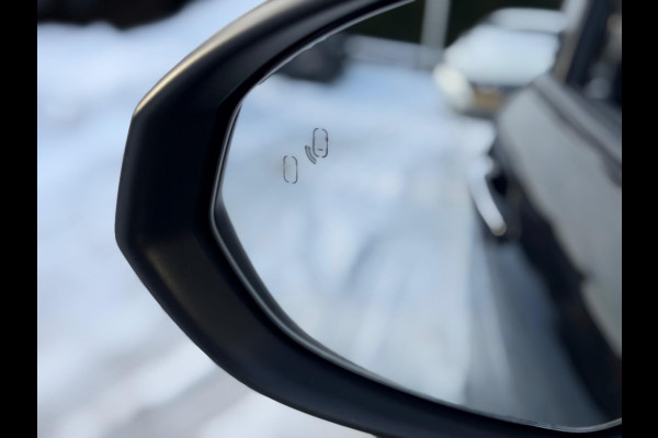 Lynk & Co 01 1.5 Zwart AUT NAVI CAMERA LM NAP 1e Eig!