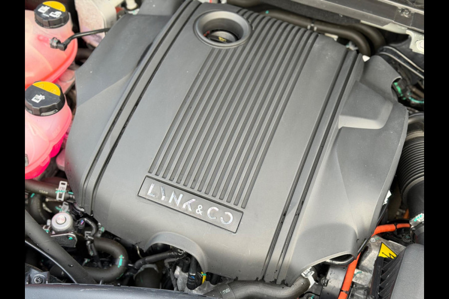 Lynk & Co 01 1.5 Zwart AUT NAVI CAMERA LM NAP 1e Eig!