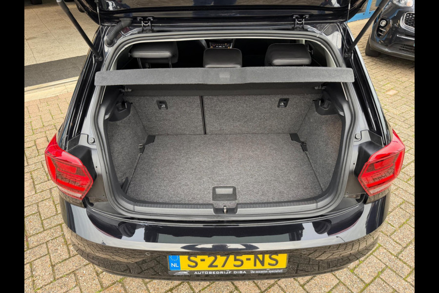 Volkswagen Polo 1.0 TSI Highline Business R 2018 NAVI NAP!