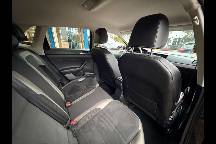 Volkswagen Polo 1.0 TSI Highline Business R 2018 NAVI NAP!