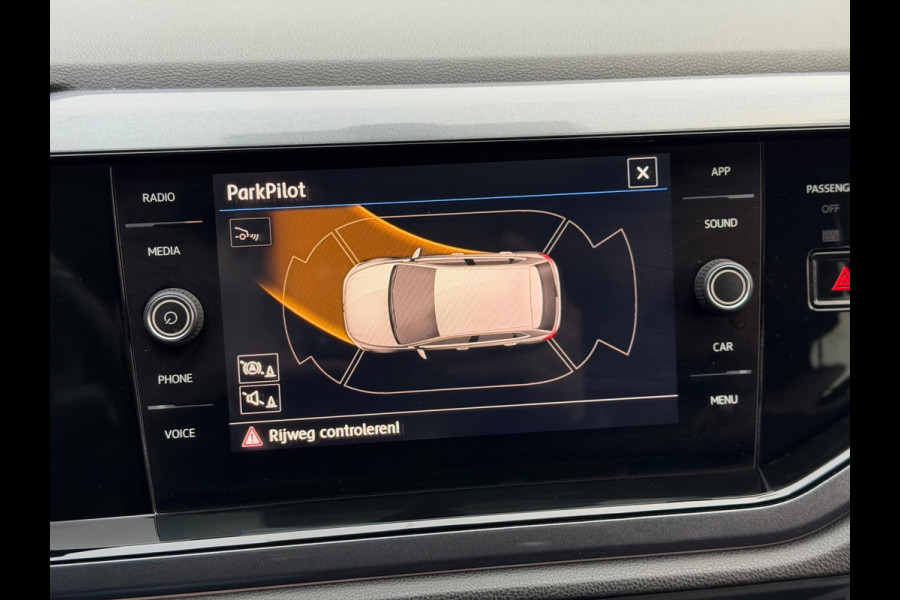 Volkswagen Polo 1.0 TSI Highline Business R 2018 NAVI NAP!