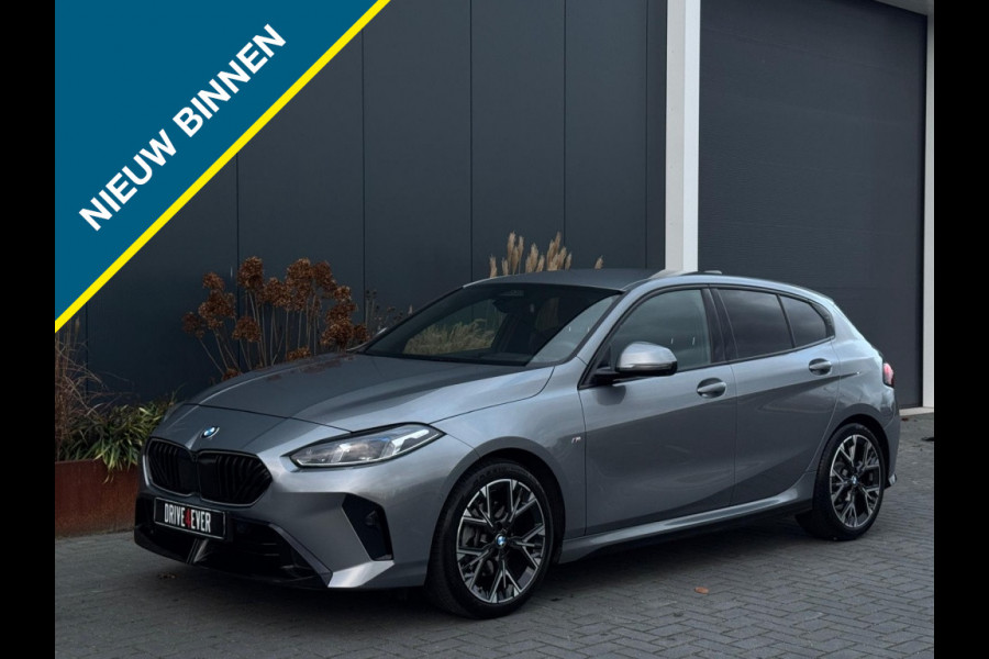 BMW 1-serie 120i M PACK 2025 LEDER SPORTVELGEN H&K LED WIDESCREEN
