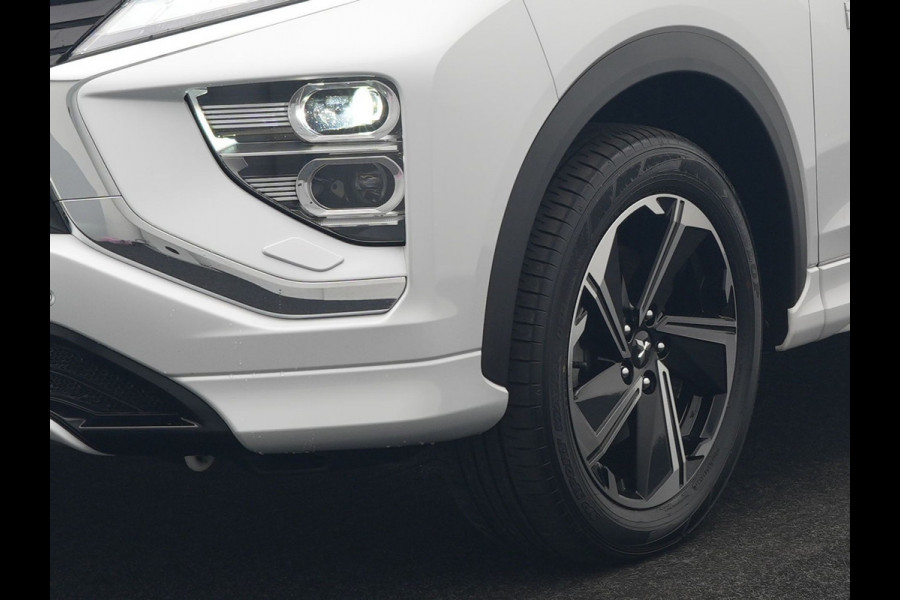Mitsubishi Eclipse Cross 2.4 Instyle Plug In Hybrid 188pk Dealer O.H. | Trekhaak Afn. | Panodak | Head Up | Adaptive Cruise | 360 Camera | Lederen Sportstoelen & Stuur Verwarmd | Keyless | Blis |